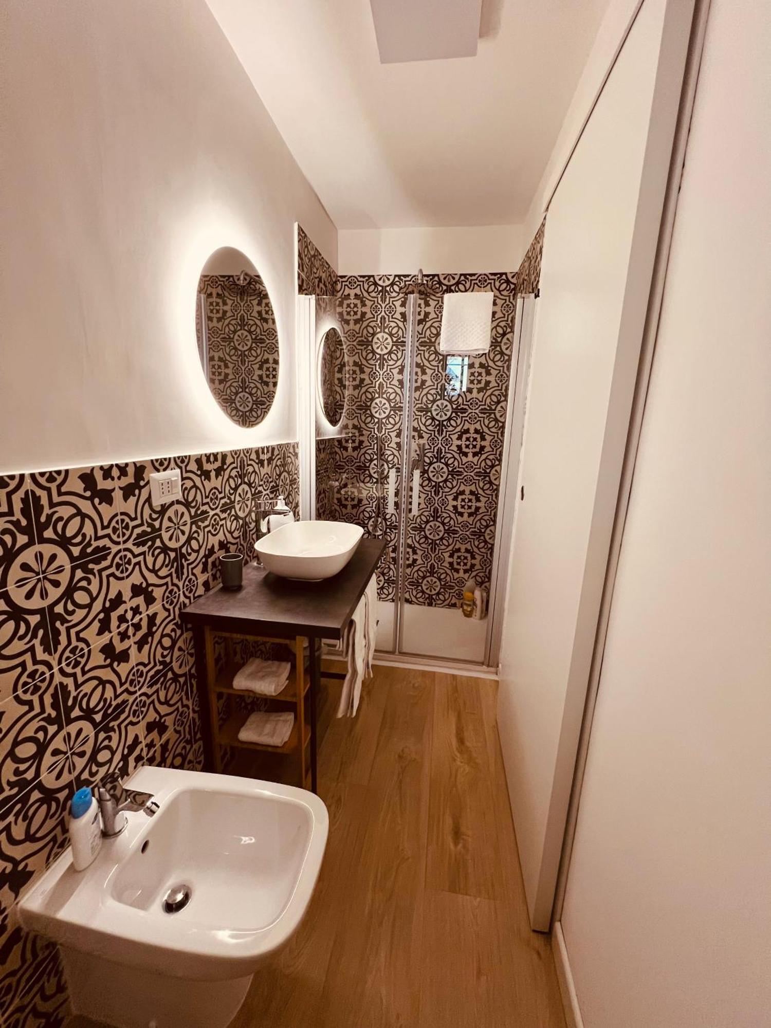 Apartament La Casa Di Clara Neapol Zewnętrze zdjęcie